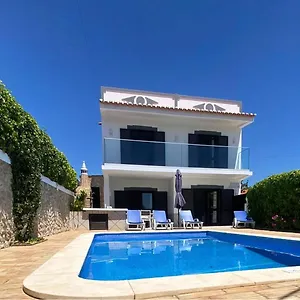  Villa Vivenda Silvestre