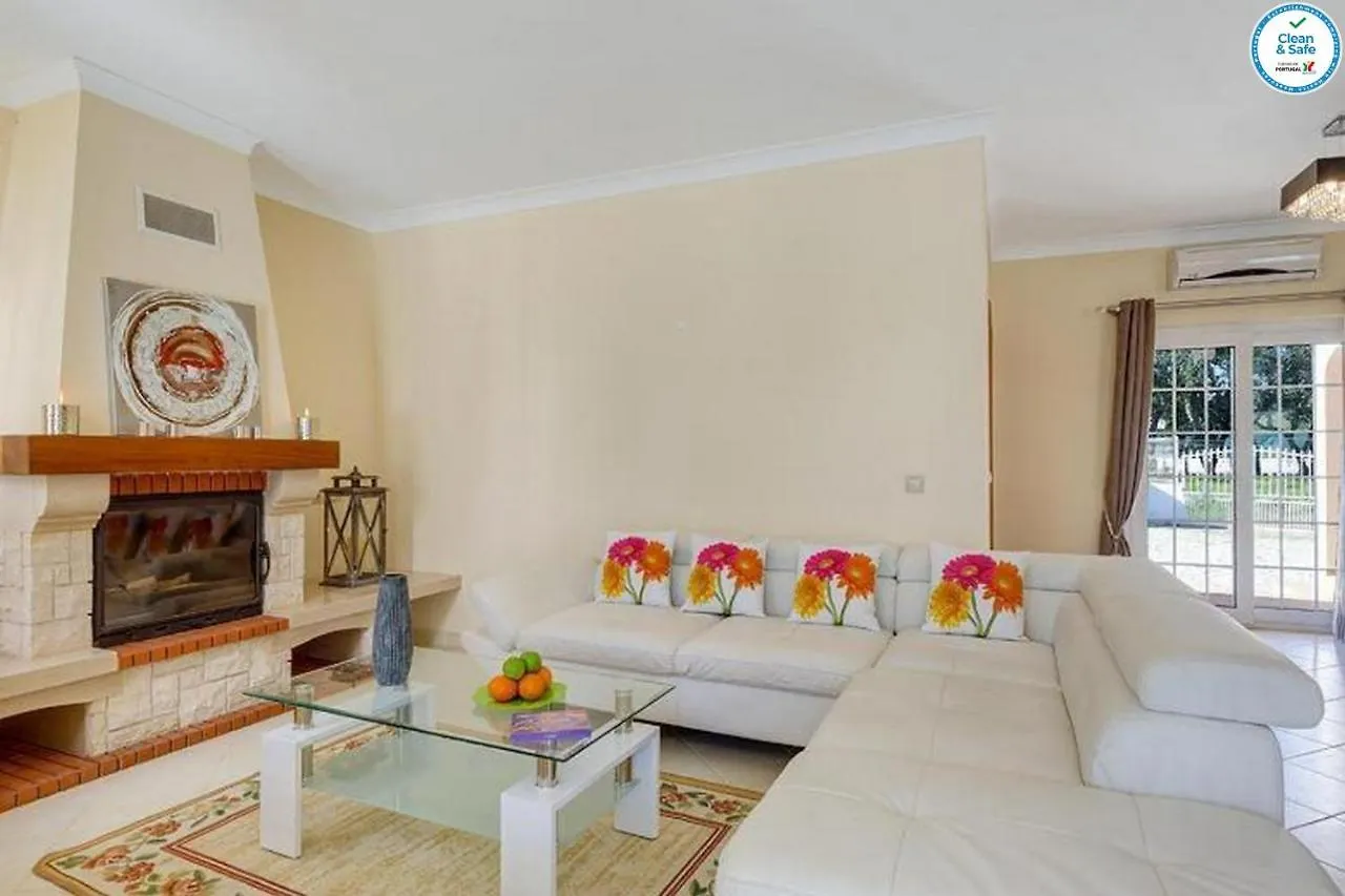 Villa Mikael - Free Wi-Fi - Aircon - Private Pool By Bedzy Albufeira Portugal