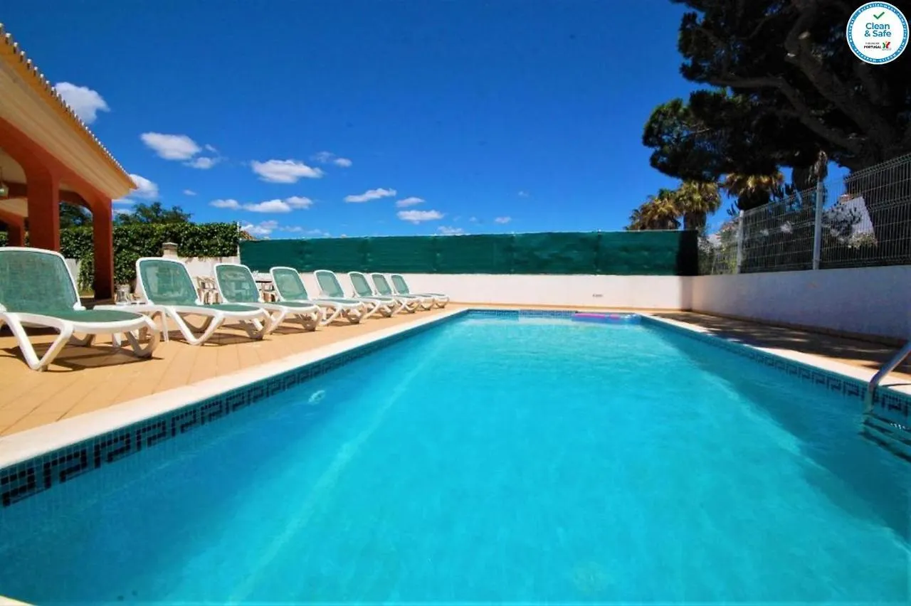 Villa Mikael - Free Wi-Fi - Aircon - Private Pool By Bedzy Albufeira